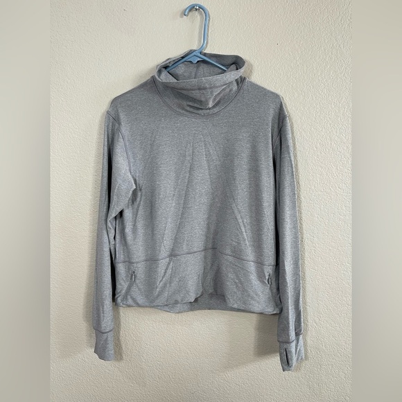 lululemon athletica Sweaters - Lululemon gray pullover Cowl neck sweater size 6